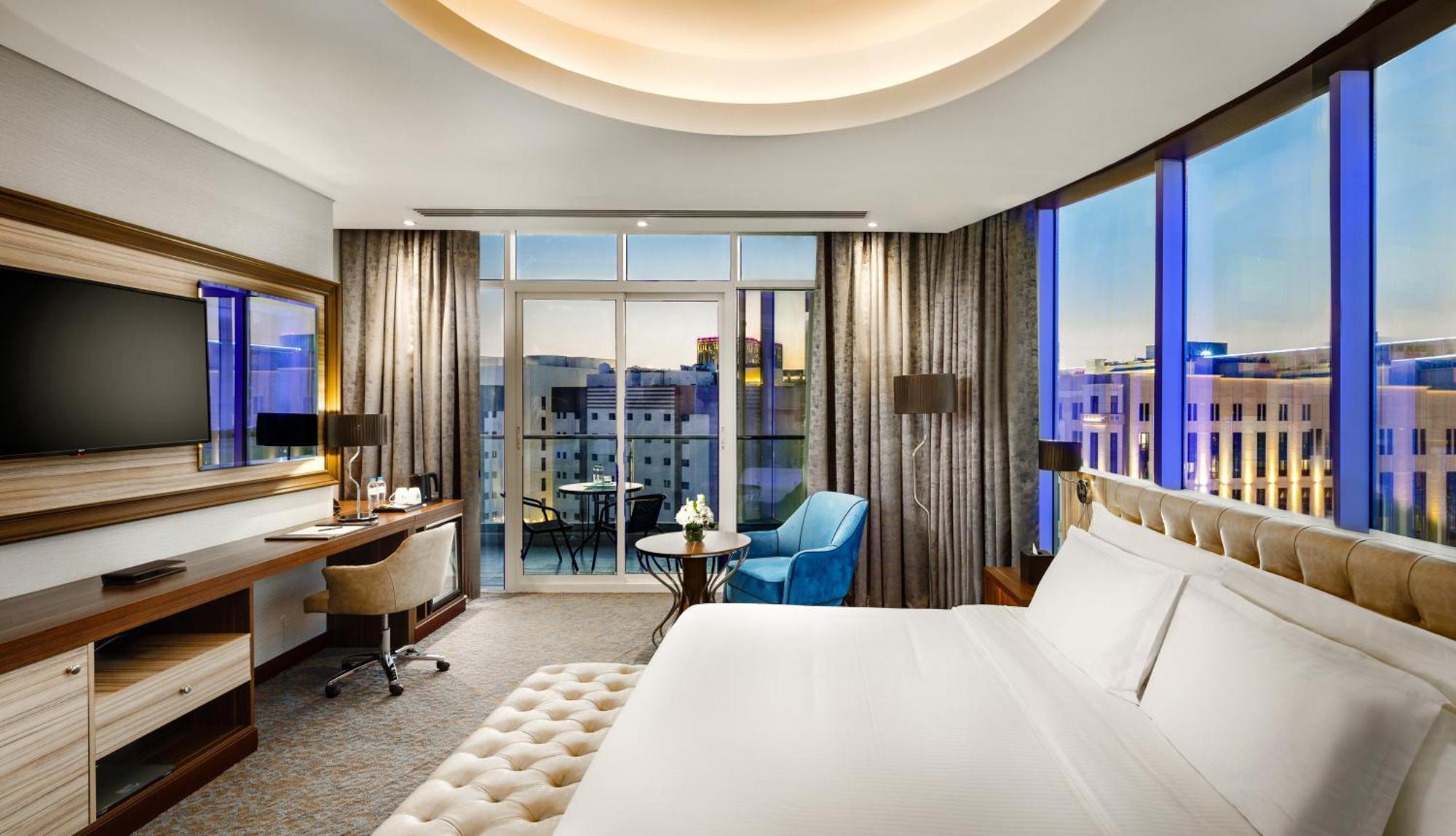 Millennium Place Доха Экстерьер фото Deluxe Room